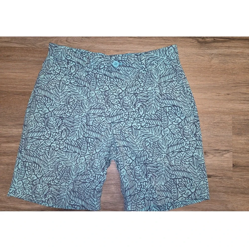 Vineyard Vines men 30 stretch nylon Chino Shorts printed 8